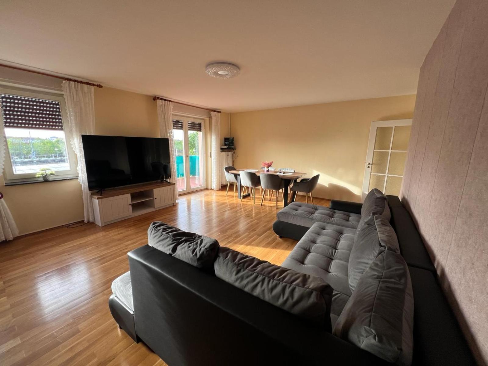 Albert-Schulte-Park Apartment- Worms Luaran gambar